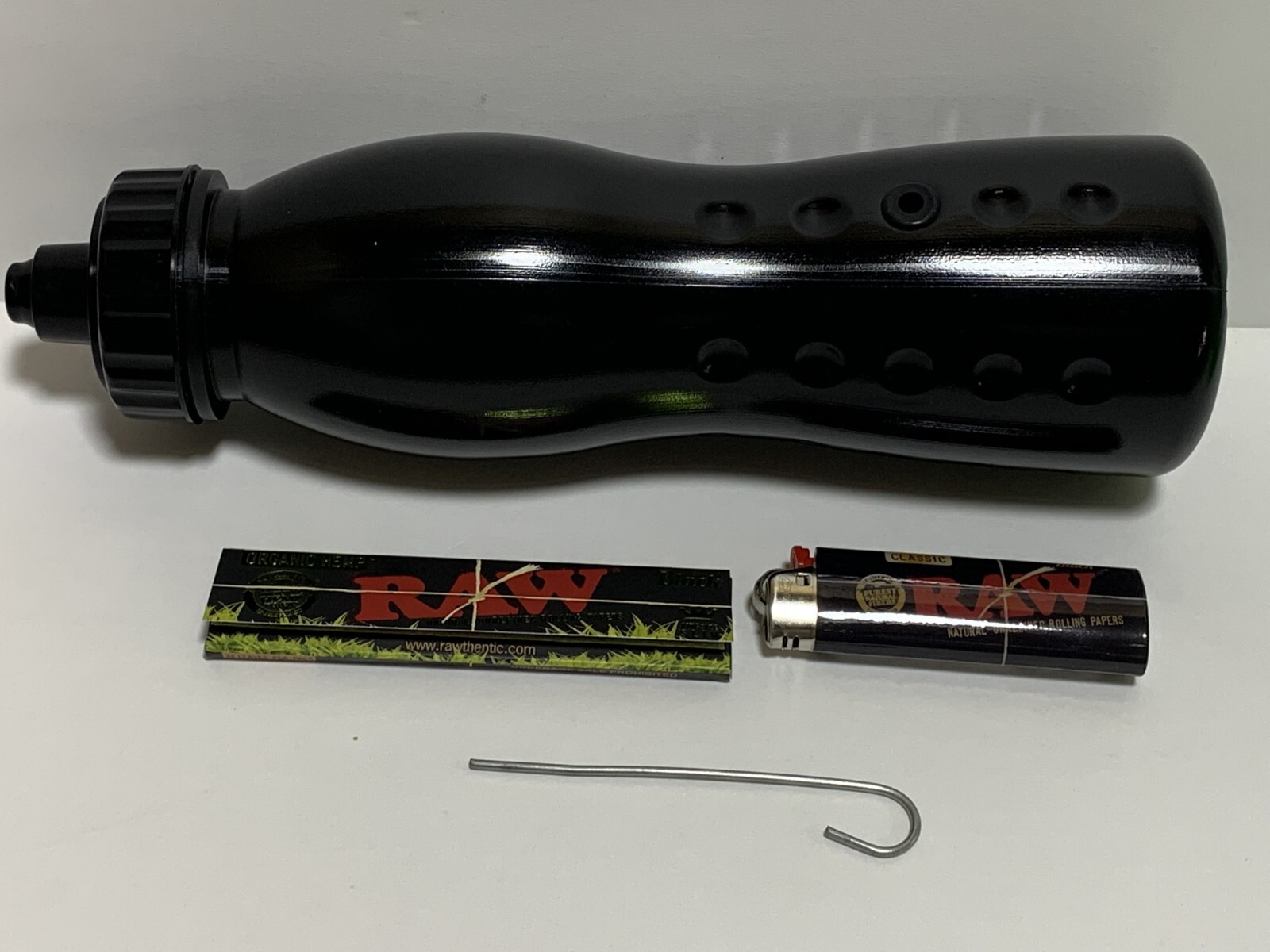 "POWER HITTER BLASTER™" The Ultimate Power Hitter +RAW papers, Lighter and Poker