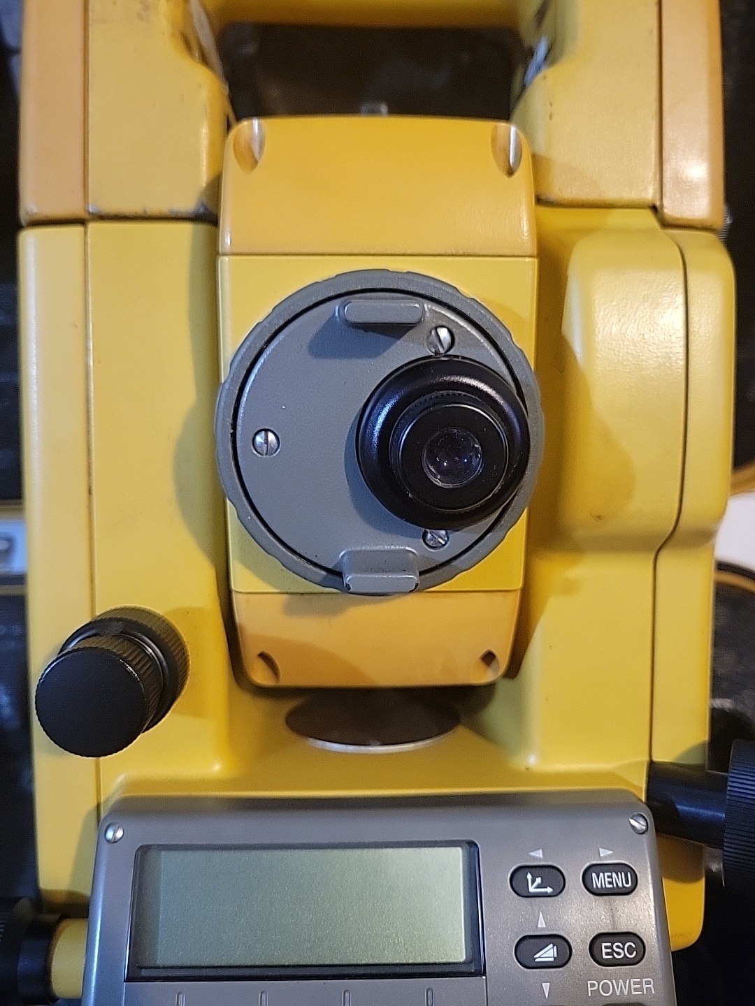 Topcon GTS-312 Total Station - FOR PARTS OR REPAIR