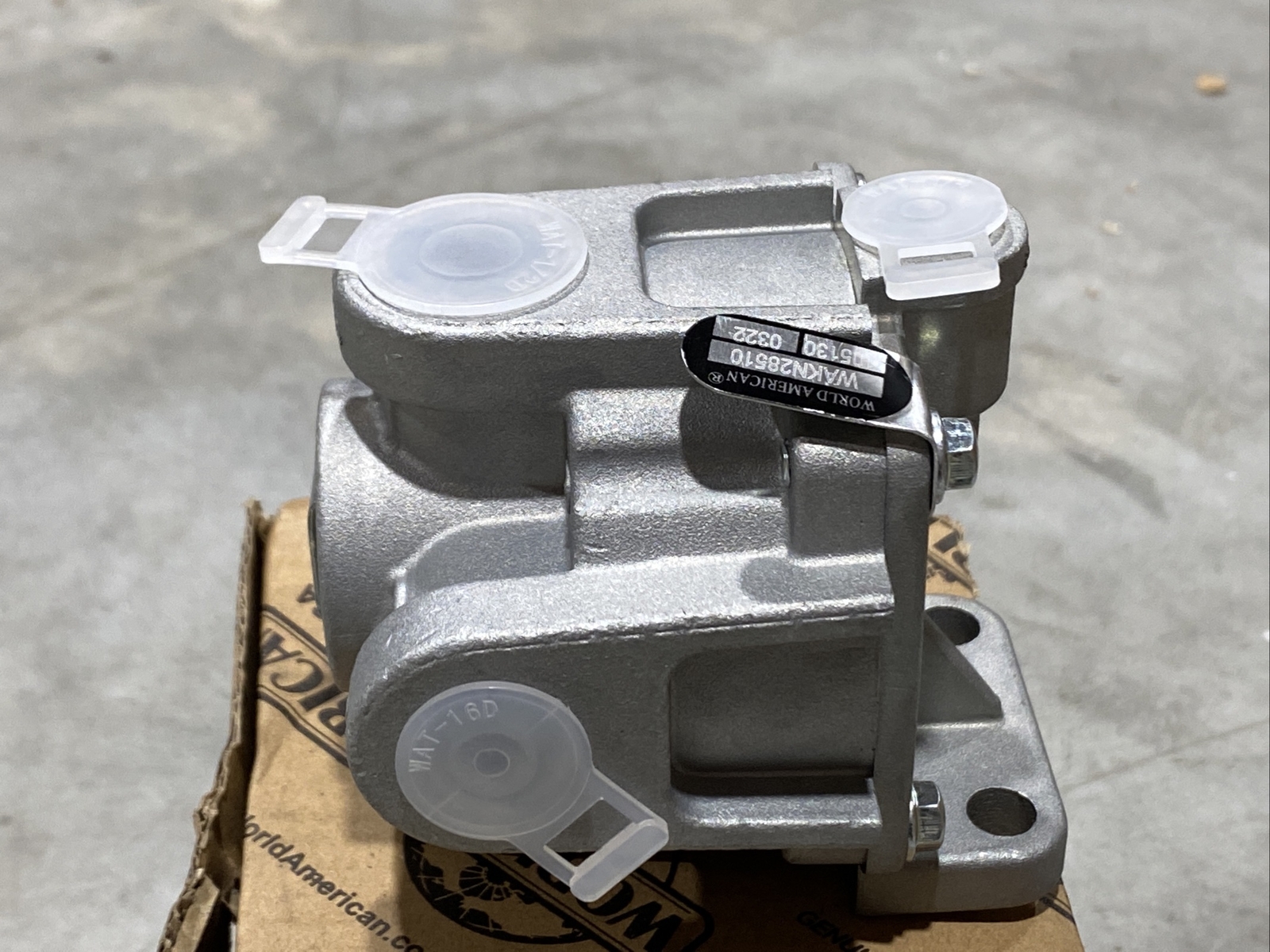 World American WAKN28510 Relay Valve RG3 New