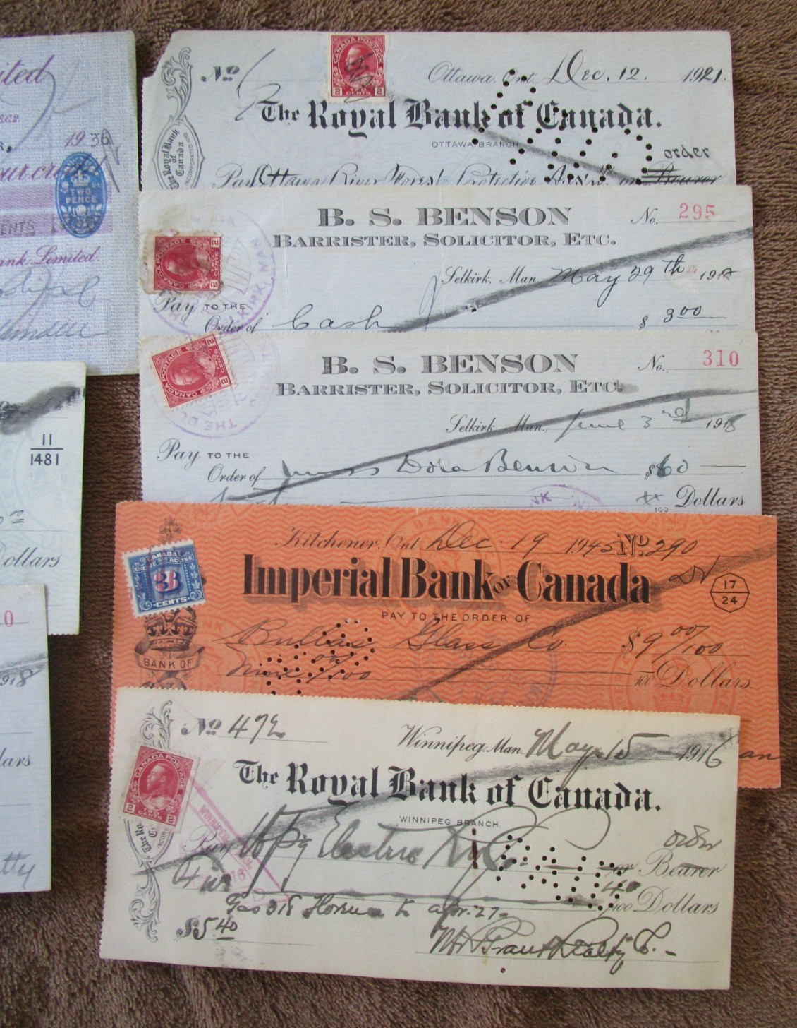 (10) EARLY CANADIAN BANK CHEQUES - 1916-45 - Revenues - Free Shipping
