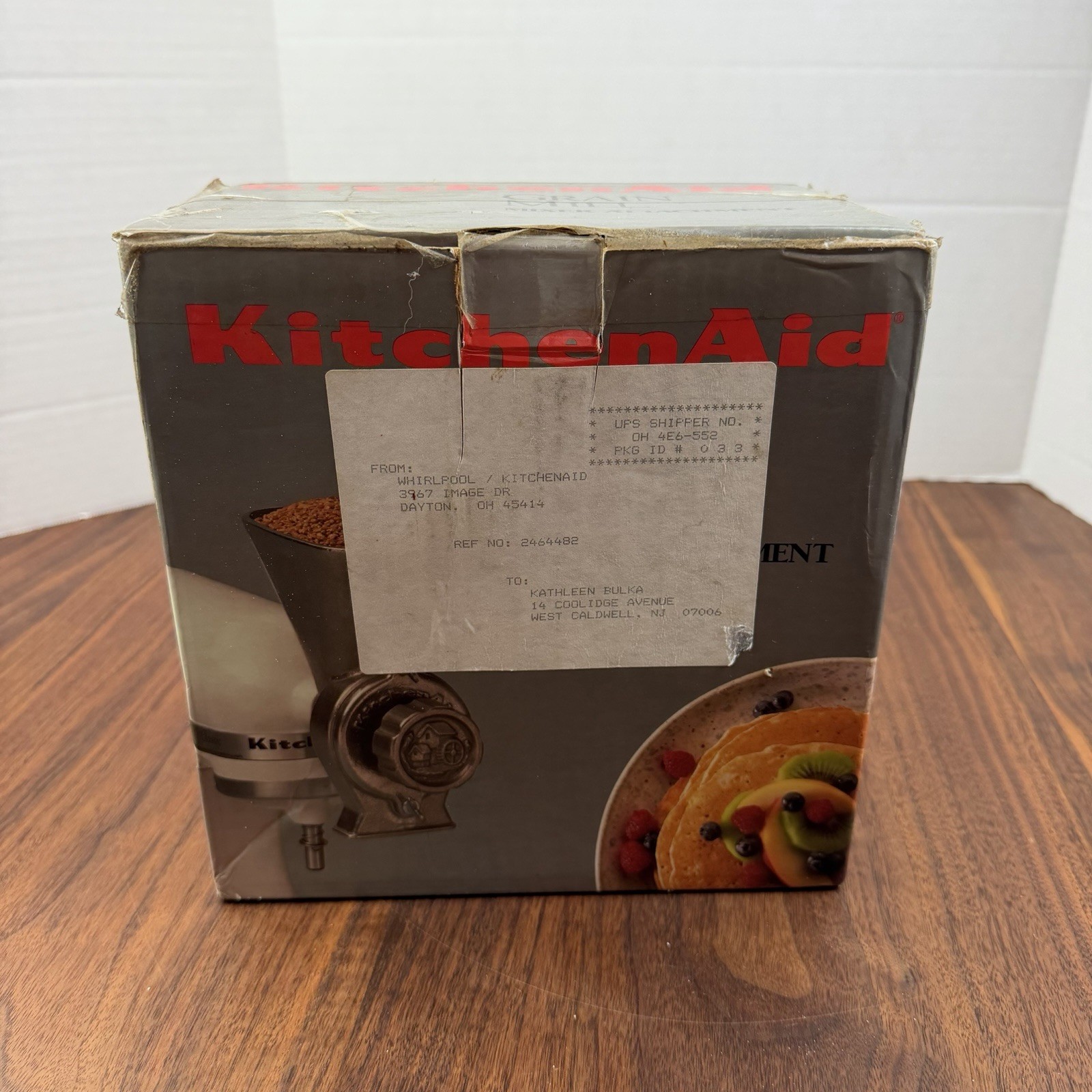 KitchenAid Grain Mill Model GMA Metal Grinder Mixer Attachment w/ Manual & Box