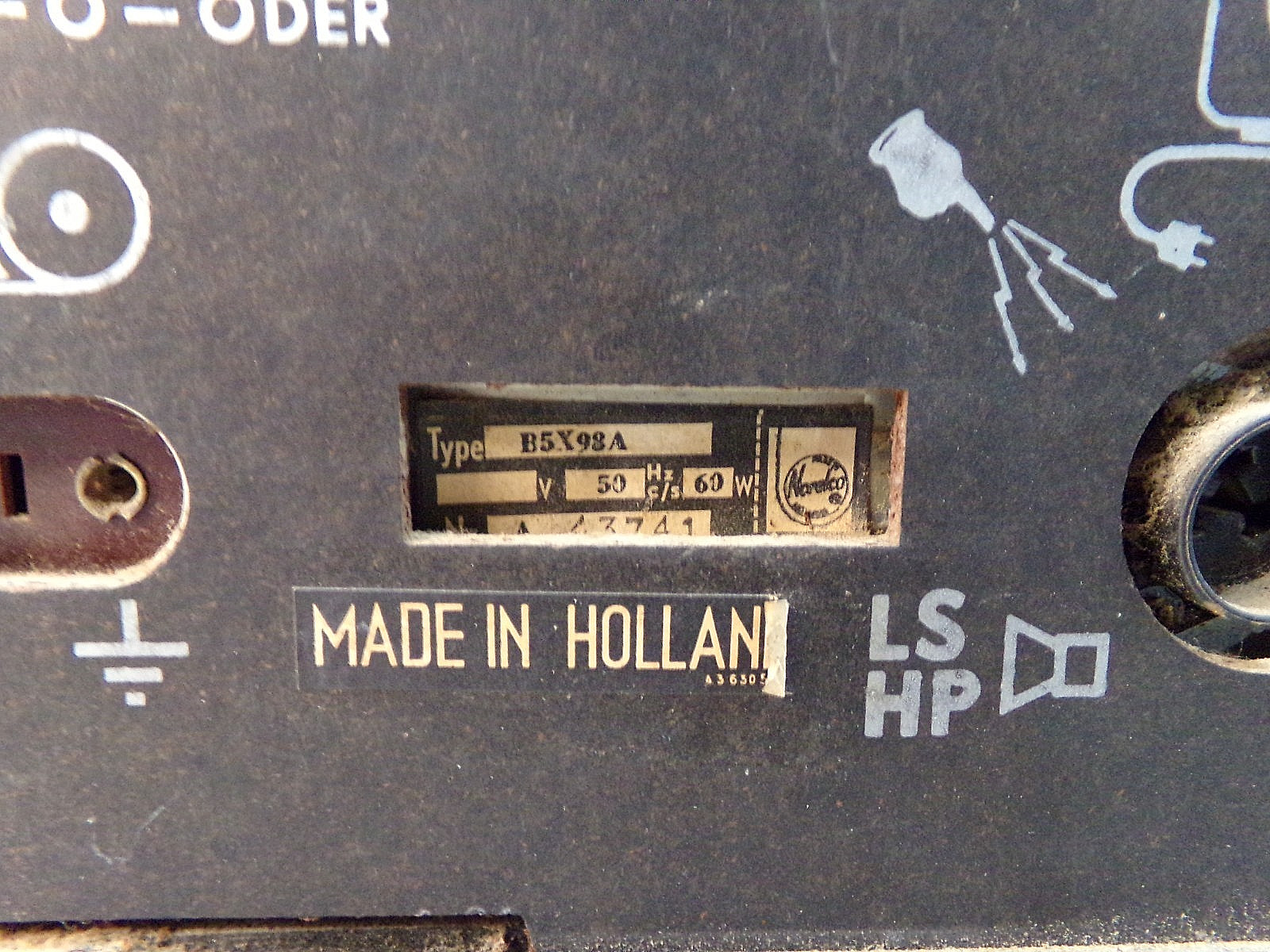 WORKS Norelco Radio Bi-Ampli Made in Holland B5X98A HUGE 21.25" x 13.25" x 8.5"