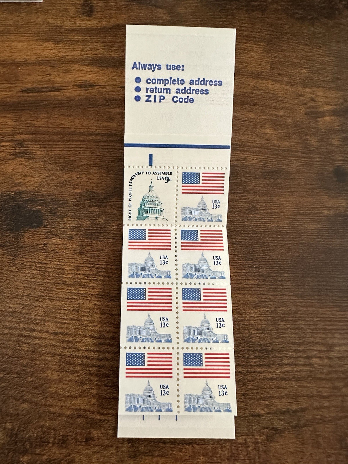 US Scott 1590 & 1623a ~ 13c & 9c Booklet BK 131 ~ MNH ~ Pane 8 stamps - 1977