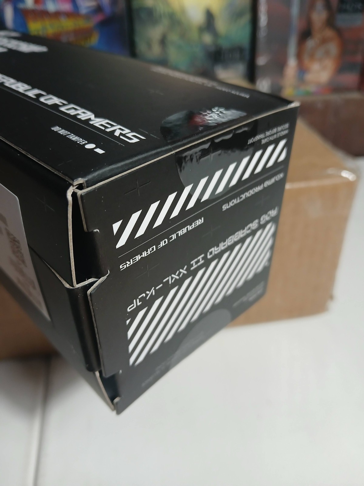 ASUS ROG x KOJIMA PRODUCTIONS Limited Ludens Edition Scabbard II Gaming Desk Pad