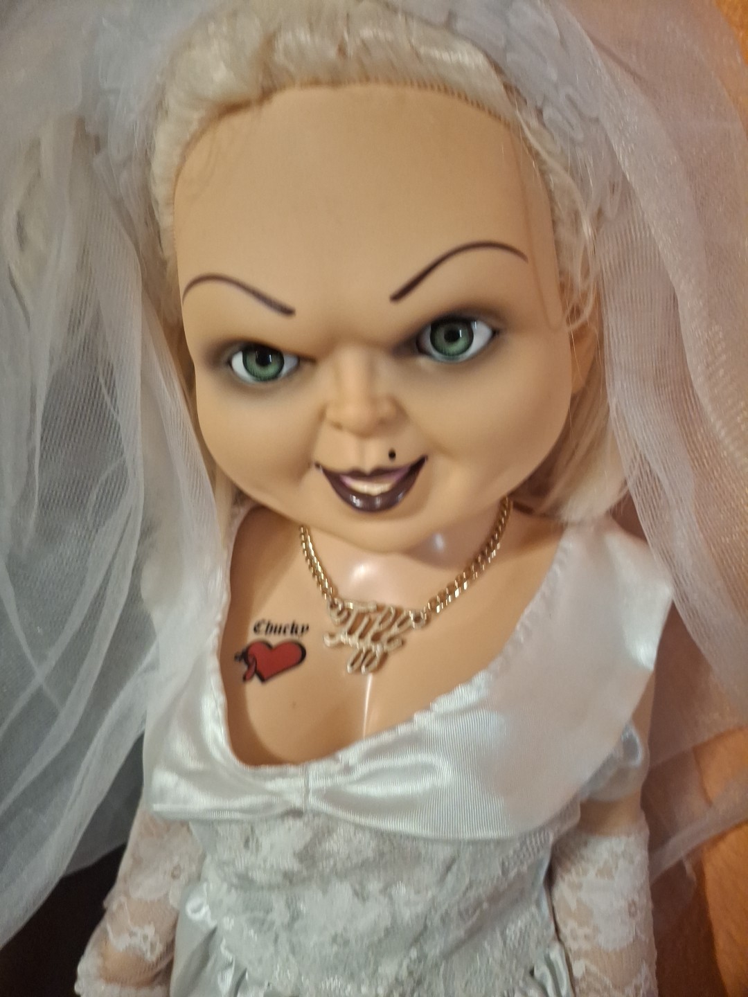 Bride Of Chucky TIFFANY TIFF 22Inch REPLICA DOLL UNIVERSAL