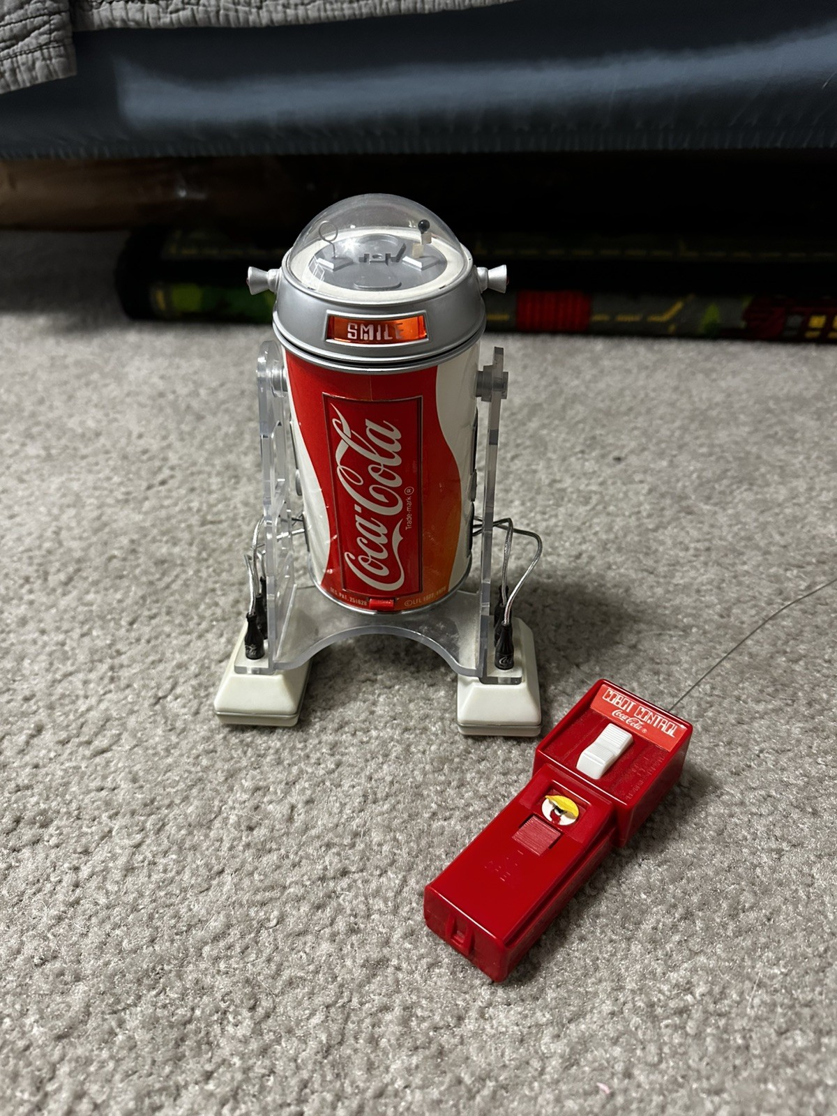 Star Wars 1970's Coca-Cola R2-D2 Remote Control Can Robot Toy Needs Repair