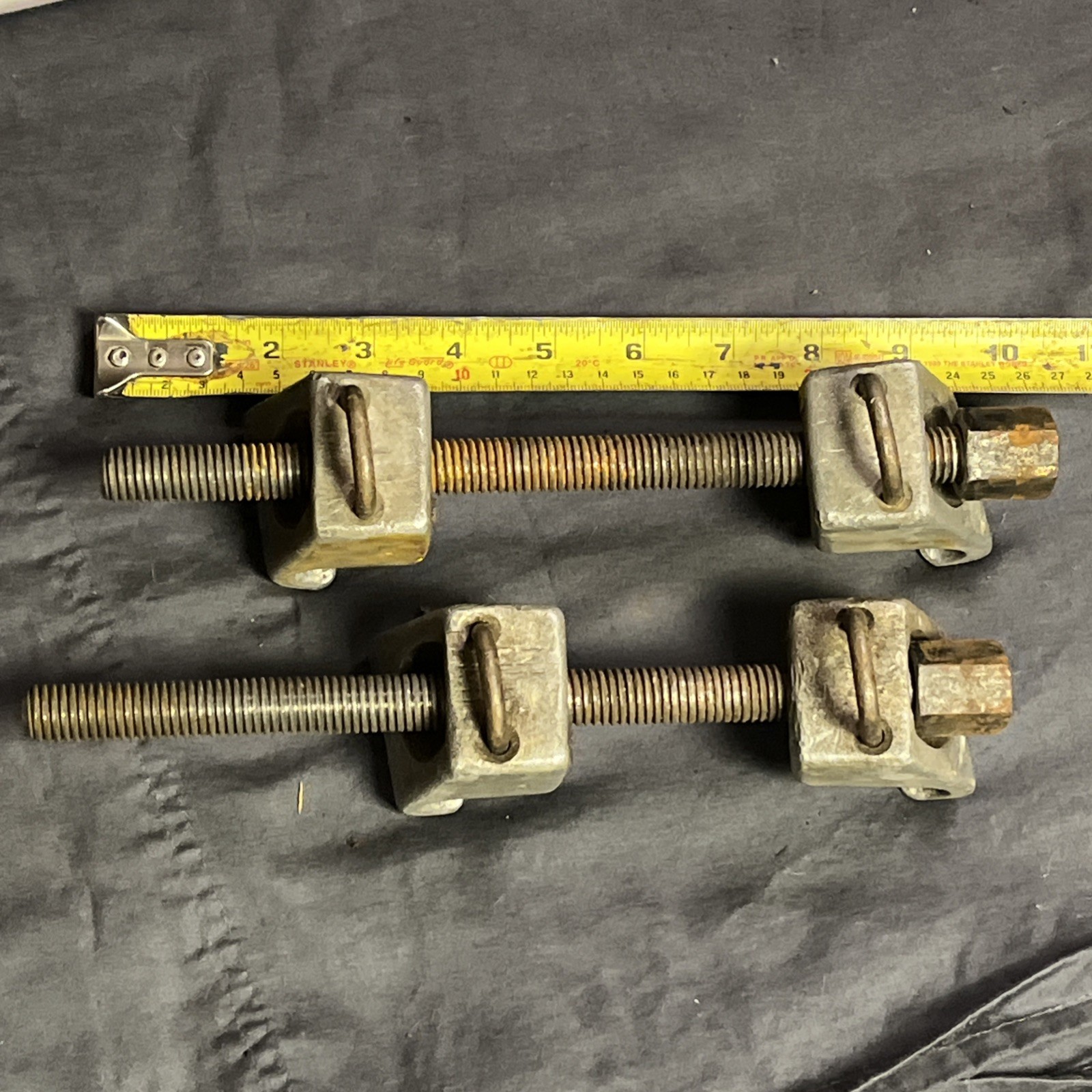 2PC Coil Spring Strut Compressor Shock Clamp Remover