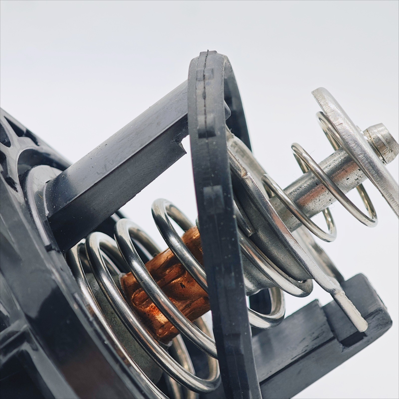 19301-RAF-004 OEM Engine Coolant Thermostat For Honda Civic CR-V Acura TSX ILX