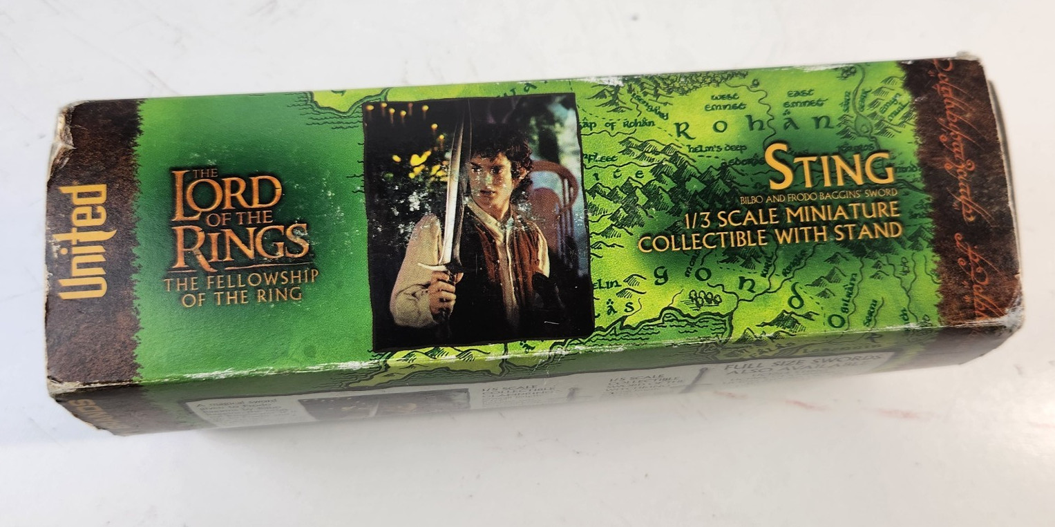 United Cutlery LOTR Sting sword 1/3 scale miniature collectible w/stand 2002