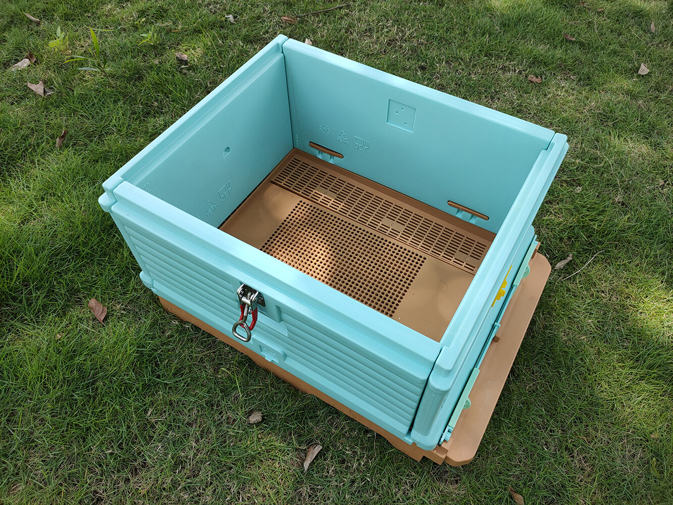 Plastic Insulated Hives Beekeeping Boxes Beehive Honey Bee Hives Supplies Tools