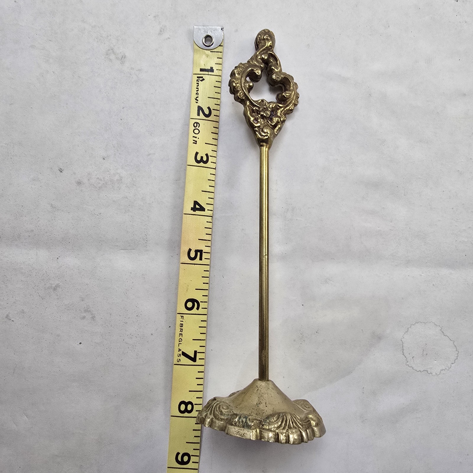 Vintage Brass Plate Display Stand Liards Ltd India Ornate Tabletop Holder