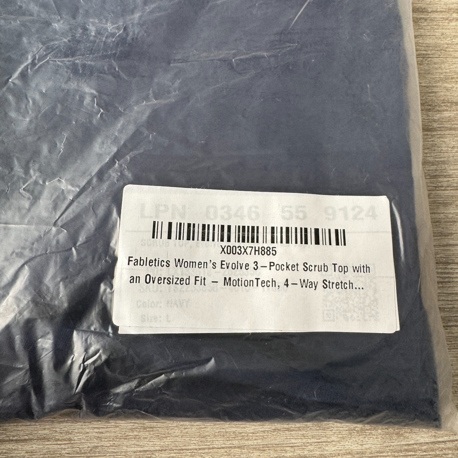 Fabletics Evolve Scrub Top Womens Large NWT Navy Blue 3 Pocket Oversized Stretch