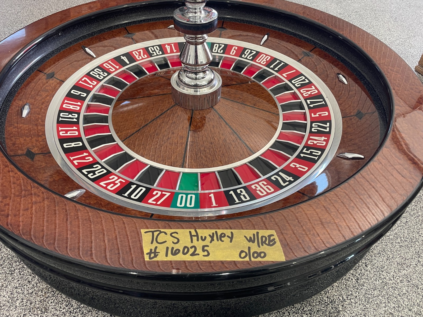 Roulette Wheel 32" TCS John Huxley (shipping by freight) FREE #16025