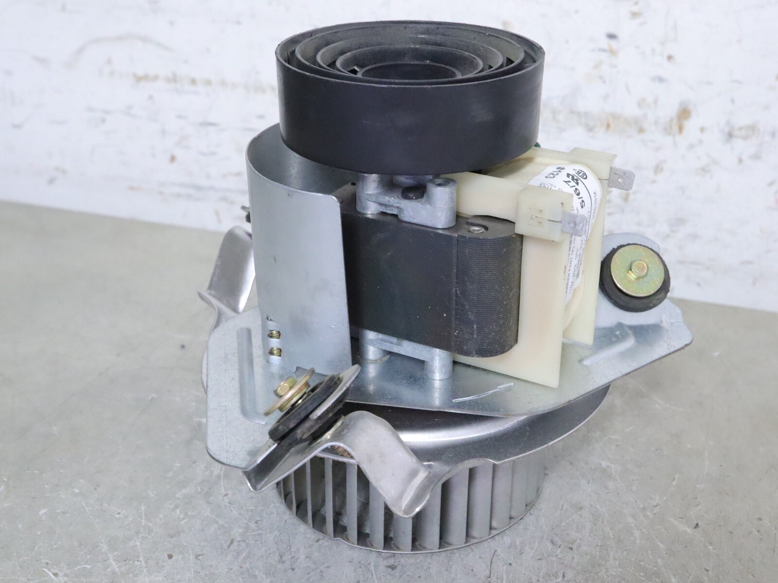 JAKEL J238-150-15215 Furnace Inducer Blower Motor CARRIER HC21ZE123A