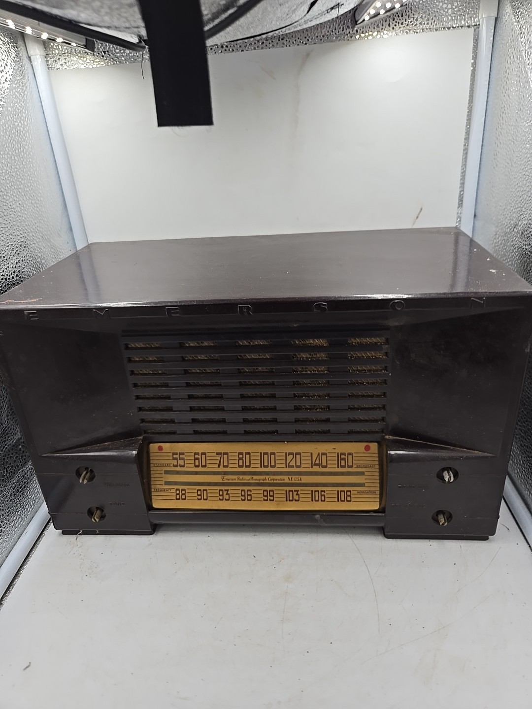 Vintage  Emerson  Fm Am Tube Radio  Model  557 For Parts And Repair