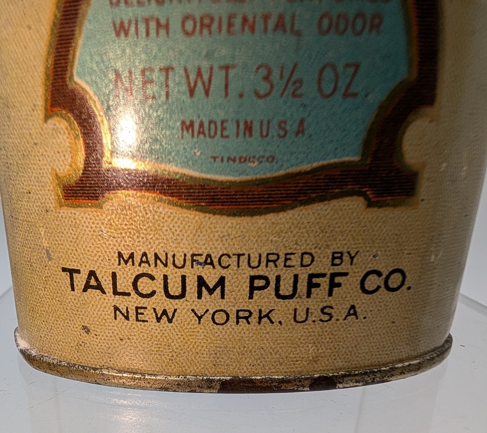 VTG AIR FLOAT CORYLOPSIS OF JAPAN TALC POWDER LITHO TIN CAN TALCUM CO.