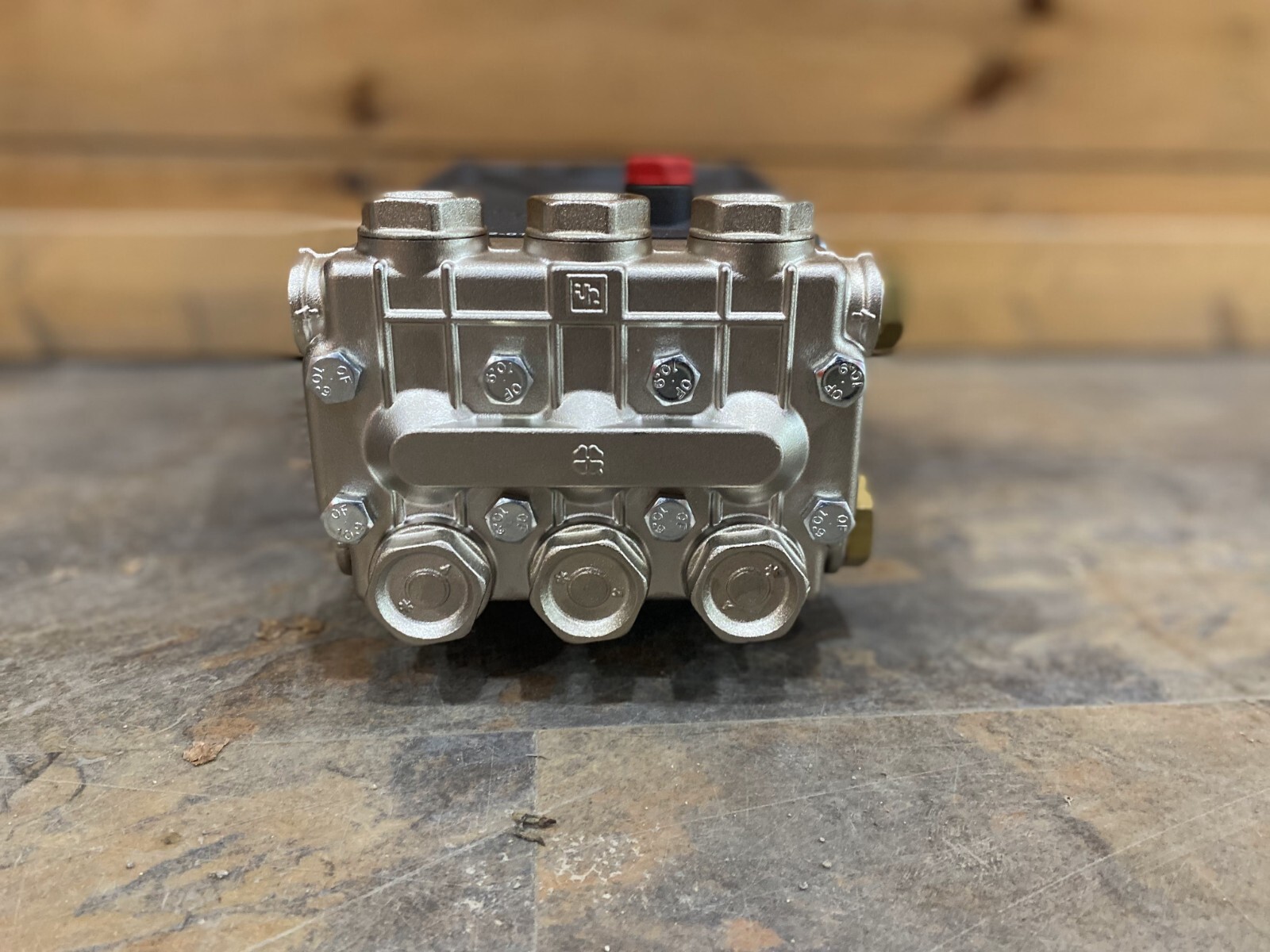 General Pump TS2021 Pressure Washer Pump 24MM Shaft 5.6GPM 3500PSI Direct Drive