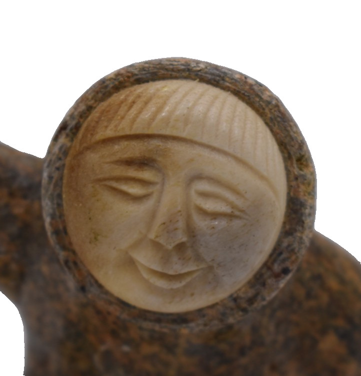 Eskimo Inuit Stone Carving Sculpture of Spearfisherman DAMAGED - SEE NOTES PICS