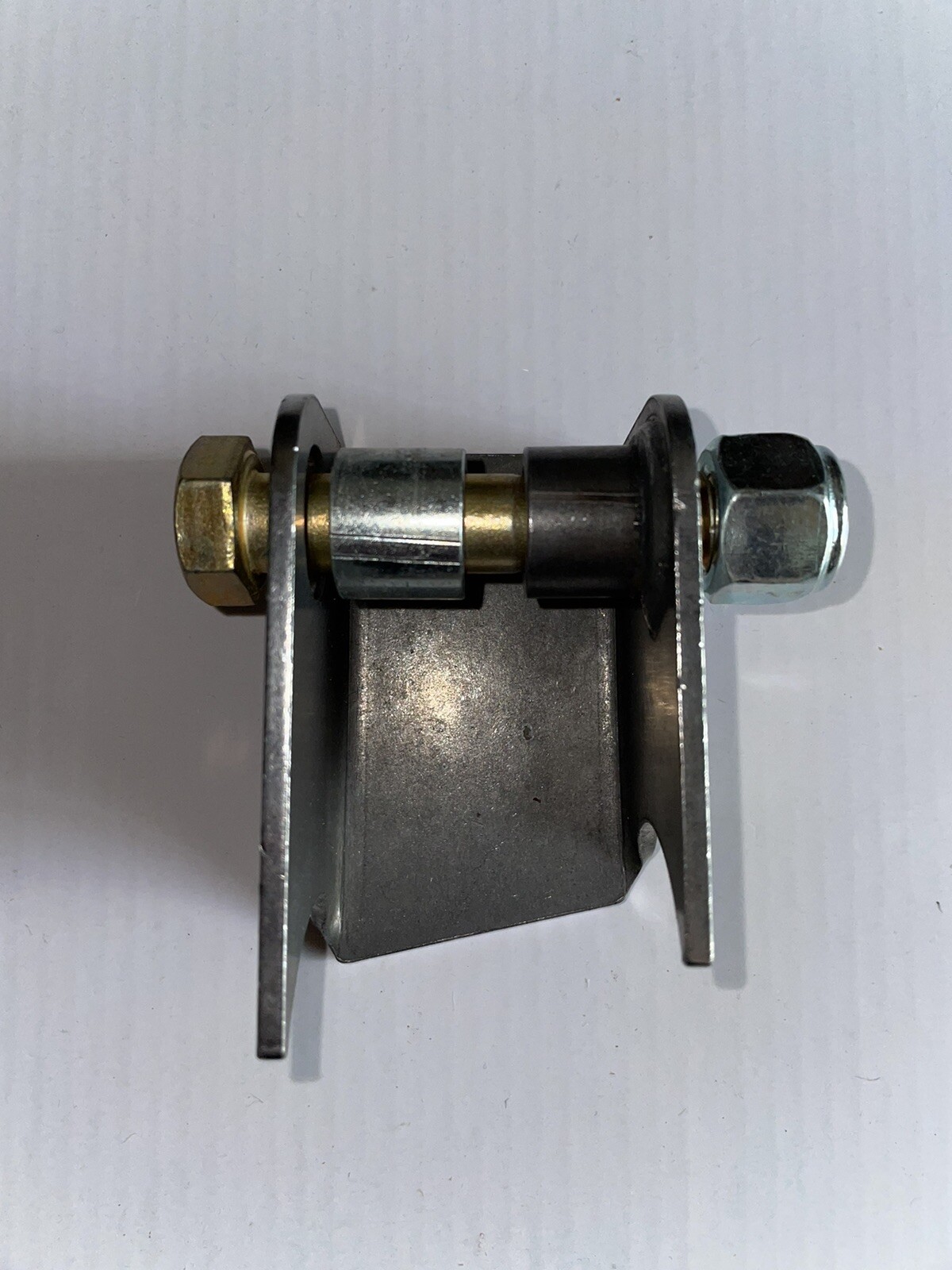 FABRICATOR ANGLED COILOVER SHOCK MOUNT, LEFT, HOT ROD, MUSTANG, CAMARO,202E