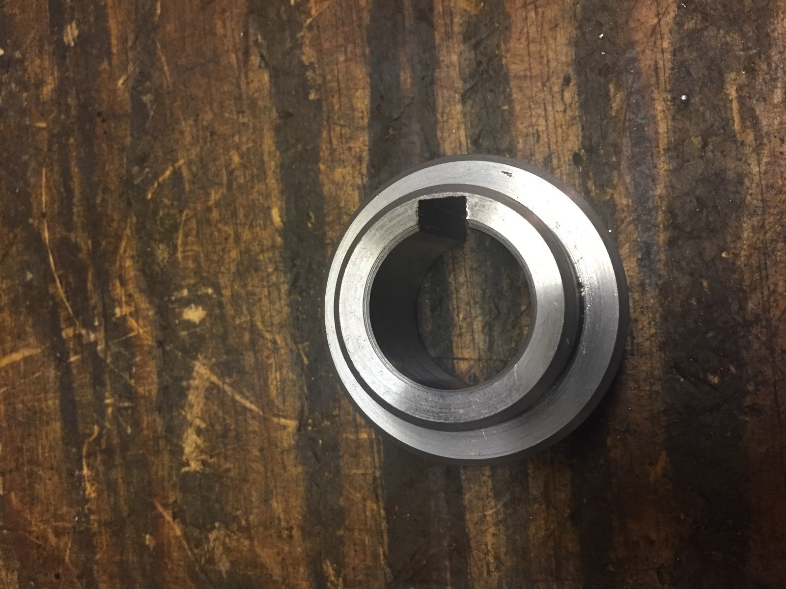 Hydraulic Wheel Motor Tapered Shaft Adaptor 1-1/4" to size W Hub White Char Lynn