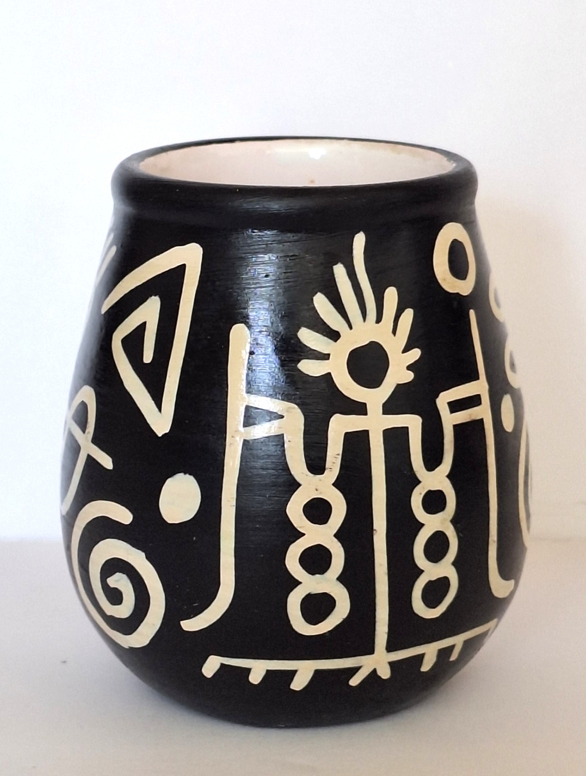 Vintage Peruvian Chulucanas Handmade Pottery Vase 3.5" T Black & White
