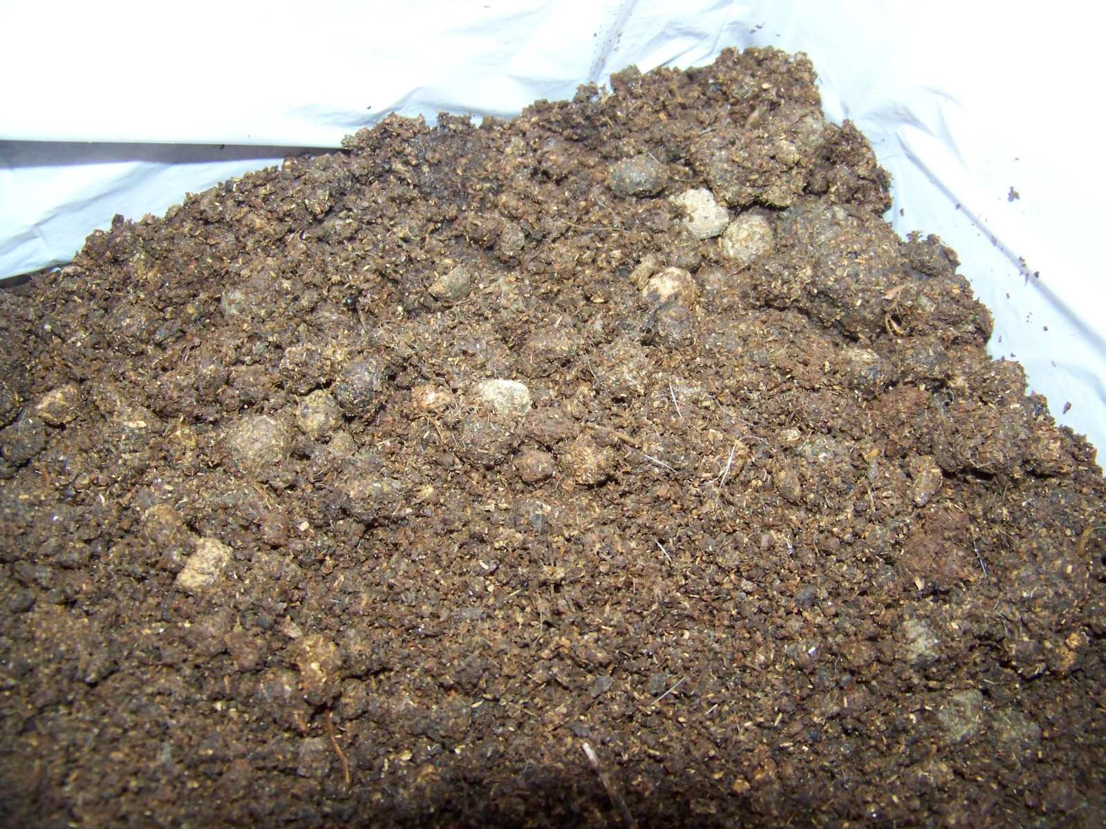 20 LBS Rabbit Manure Poop Organic Garden Plant Fertilizer