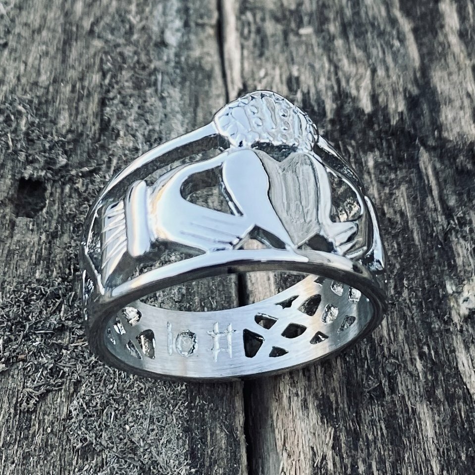 MENDEL Stainless Steel Mens Celtic Irish Claddagh Wedding Band Ring Size 6-15