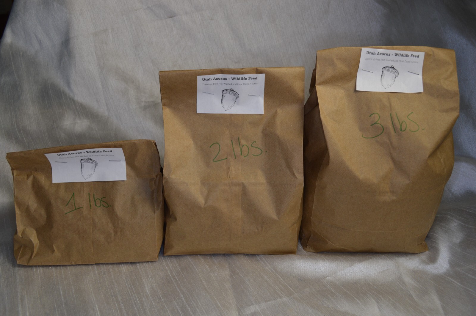 Acorns Wildlife Feed 1 LBS Chemical-Free Heat Dried For Birds, Squirrels, Deer+