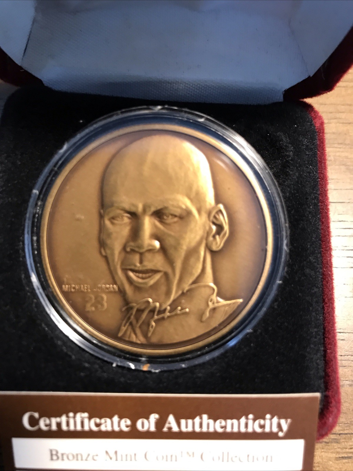 Michael Jordan Chicago Bulls Highland Mint Limited Edition Bronze Coin