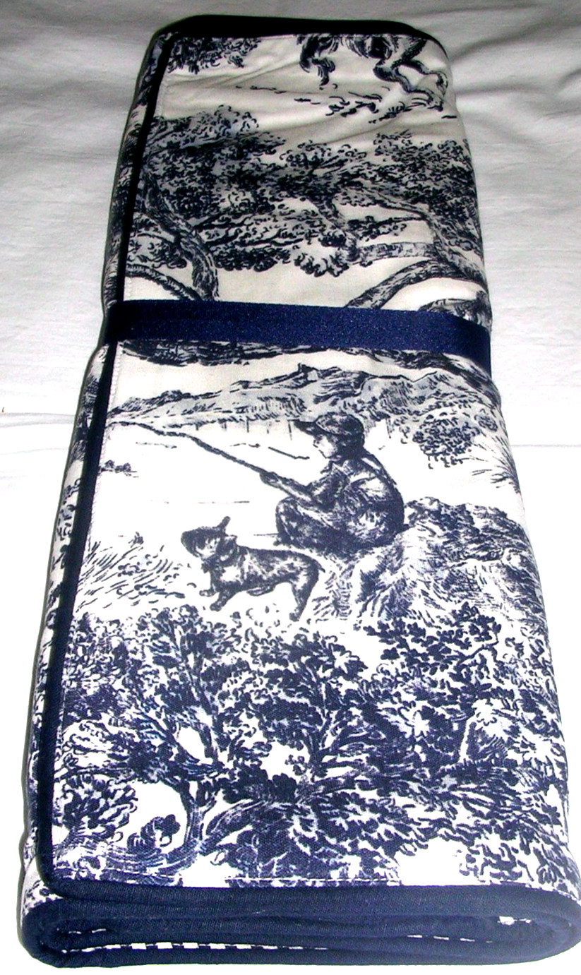 POTTERY BARN BRANDON MAXWELL GROVELAND TOILE REVERSIBLE TABLE RUNNER 18X108 NWTG