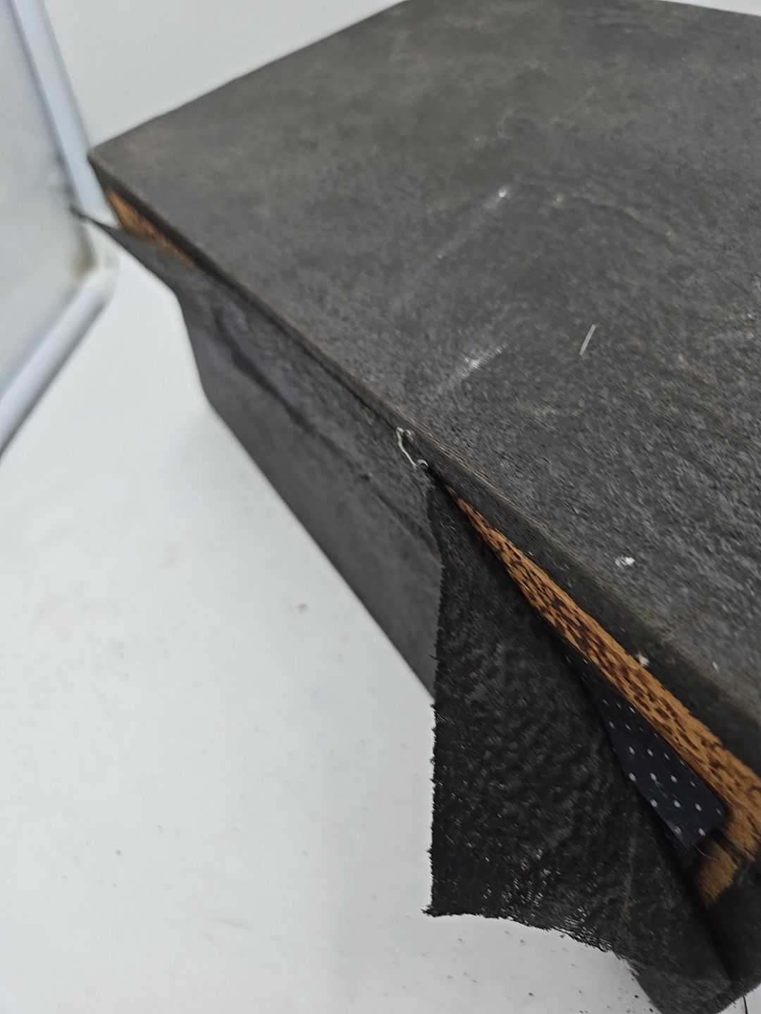 Hamilton Beach Vibrator Machine 1902 W/ Old Book And Box