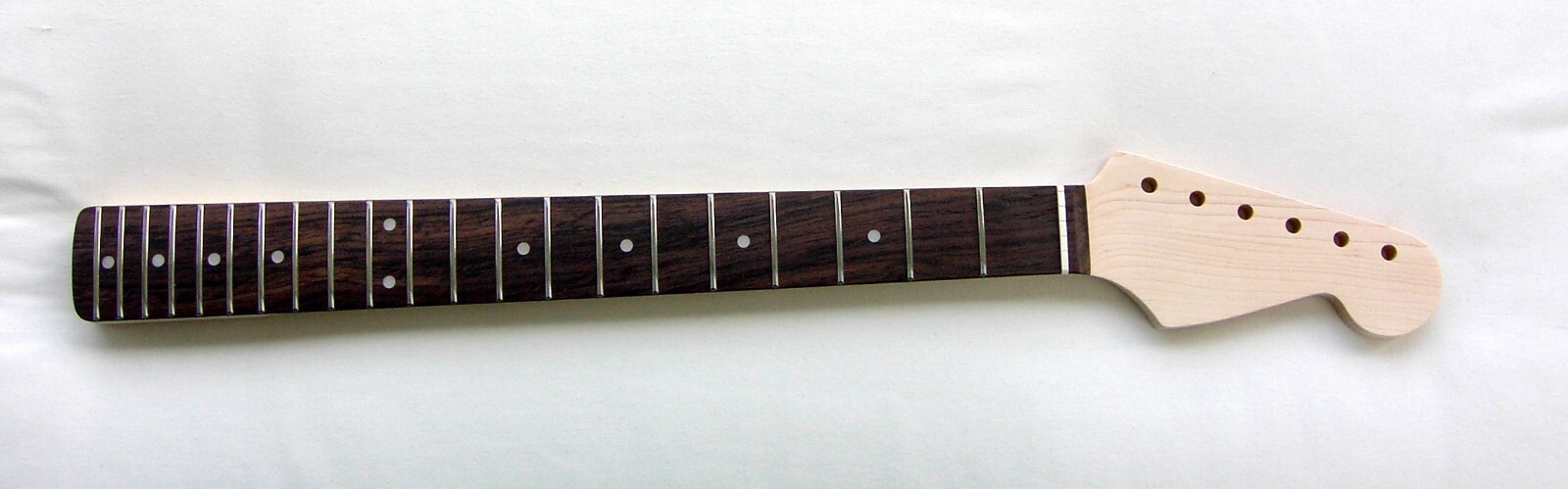 Stratocaster Guitar Neck/21 Jumbo/Rosewood/Unfinished/fits Warmoth, Fender STRAT