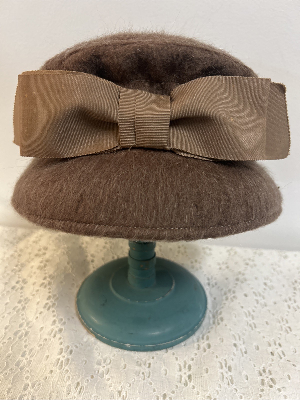 Henry Pollak New York Tan Women's Hat With Bow Vintage 100% Wool USA 50s-60s