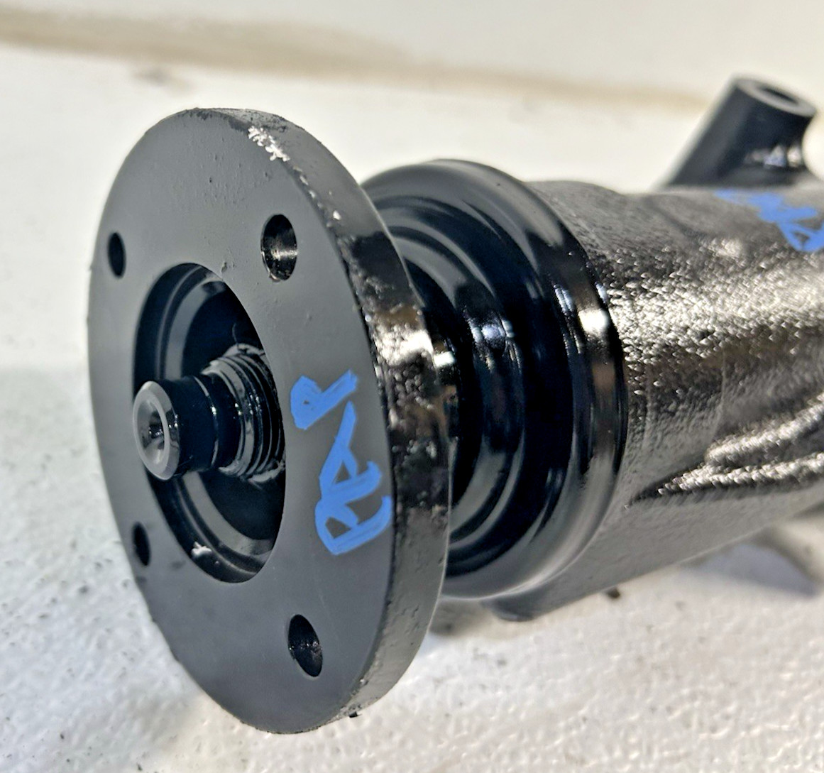 2006-2007 Subaru B9 Tribeca 3.0 rear diff 3.58 differential XX carrier oem