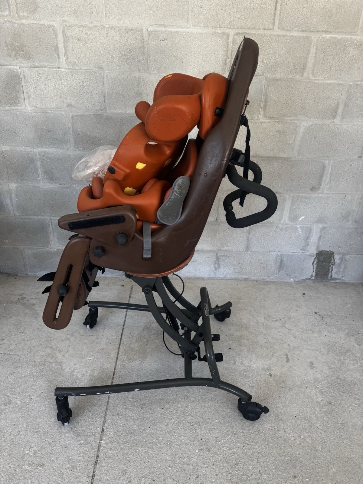 Special Tomato MPS Hi-Low Adaptive Seating System w/ Cushions (Bergeron 0071101)