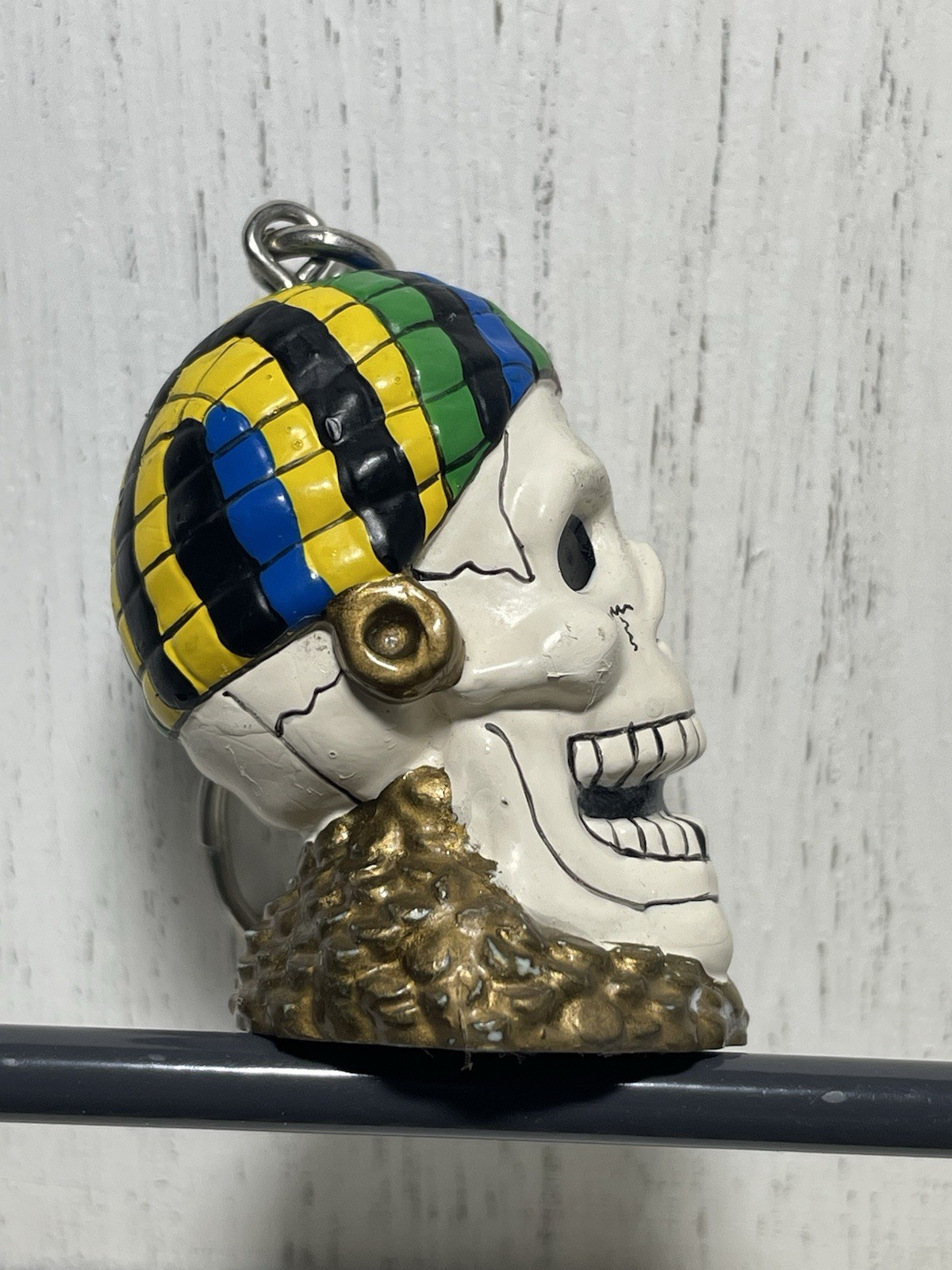 2012 Movie Treasure Island Souvenir Keychain Skull Head W/Multi Colored Bandana