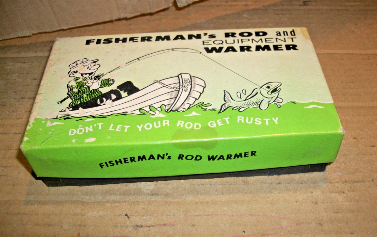 Vintage Fishermans Rod & Equipment Warmer-Franco American Novelty #9568 Gag Gift
