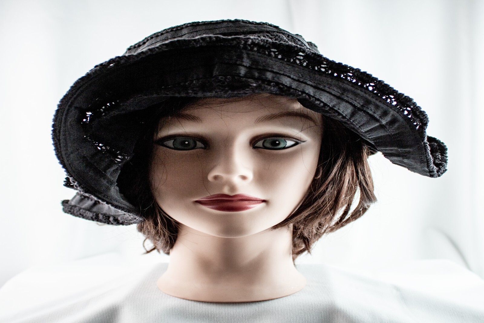 1950's Vintage Black Lace Cotton Women Floppy Bucket Hat Size M 7.1/8