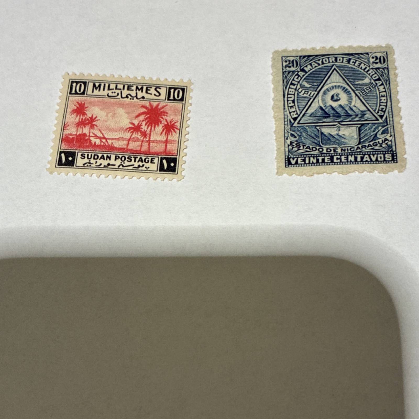 Worldwide Stamp Lot Sudan, Great Britain, Canada, Italy, Nicaragua