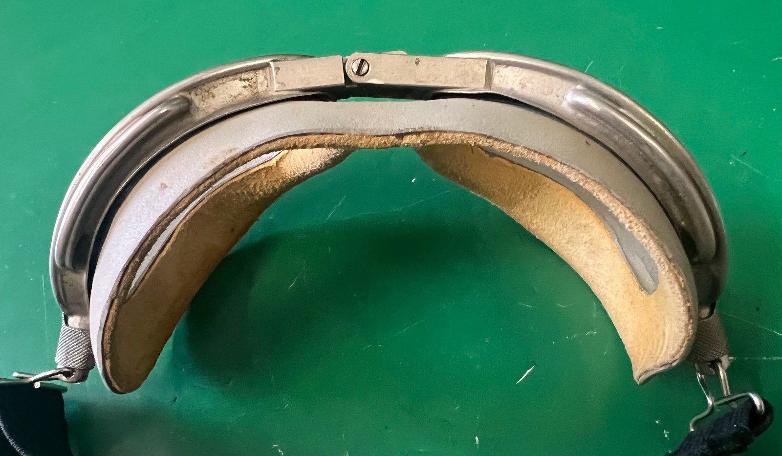 CHAS. FISCHER AN-6530 FLYING GOGGLES- 100% ORIGINAL