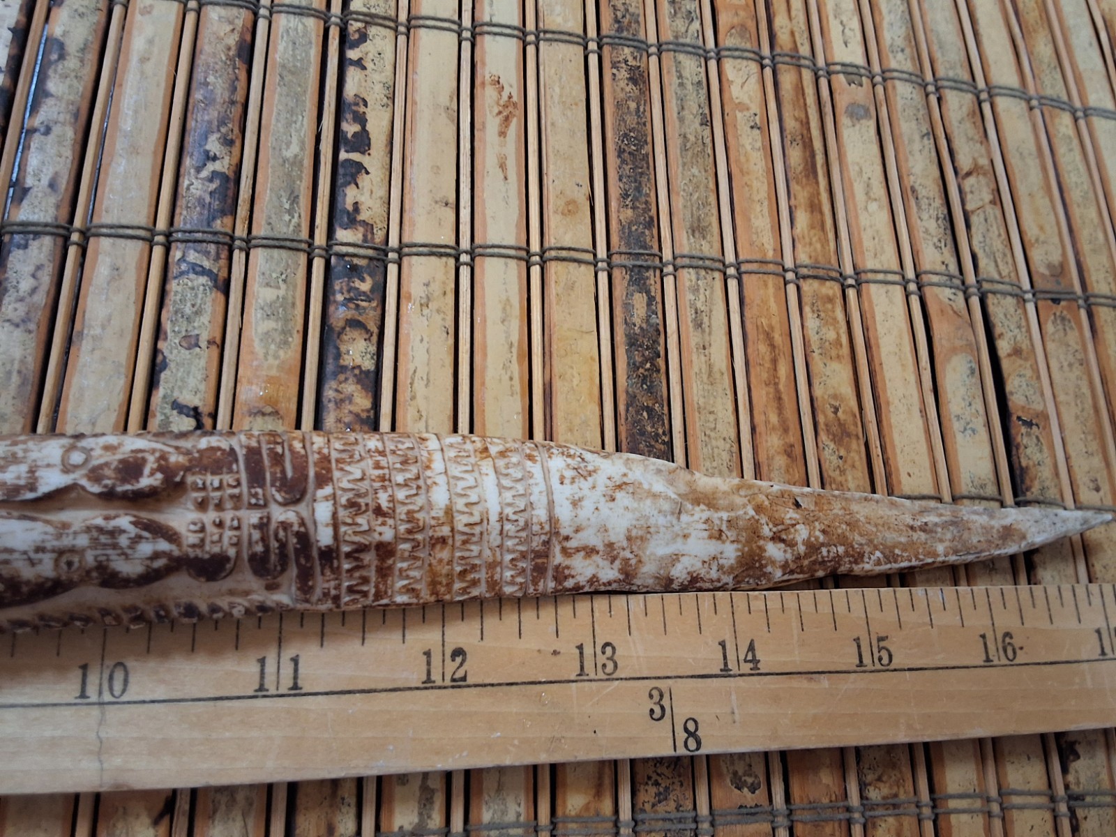 Papua New Guinea Rat Tooth Carved Dagger Bird Motif 17"