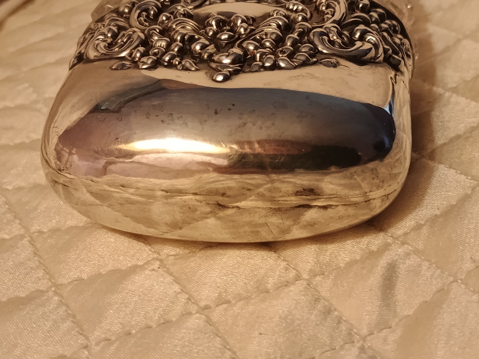 Vintage Crystal Flask w/ Sterling Silver Cup w 3D Repousse & Bayonet Mount Cup