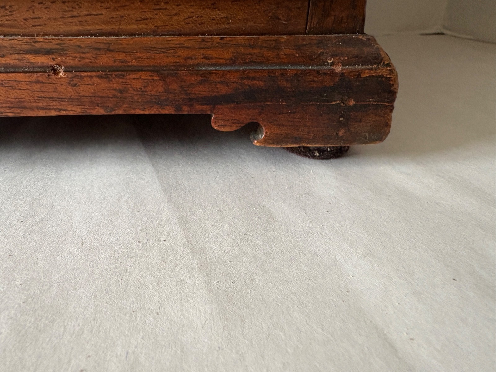 Antique Table Top Walnut Hand Dovetailed Dresser/Salesman Sample/Apprentice