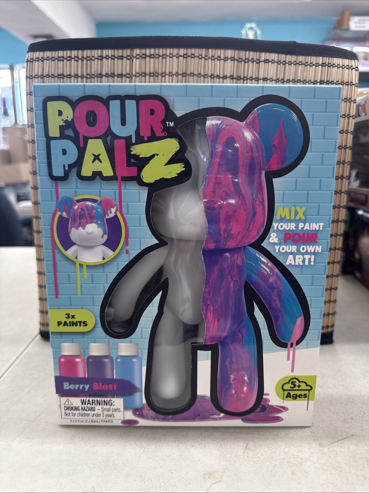 Pour Palz 9" Bear Berry Blast DIY Paint & Pour Craft Kit Sealed