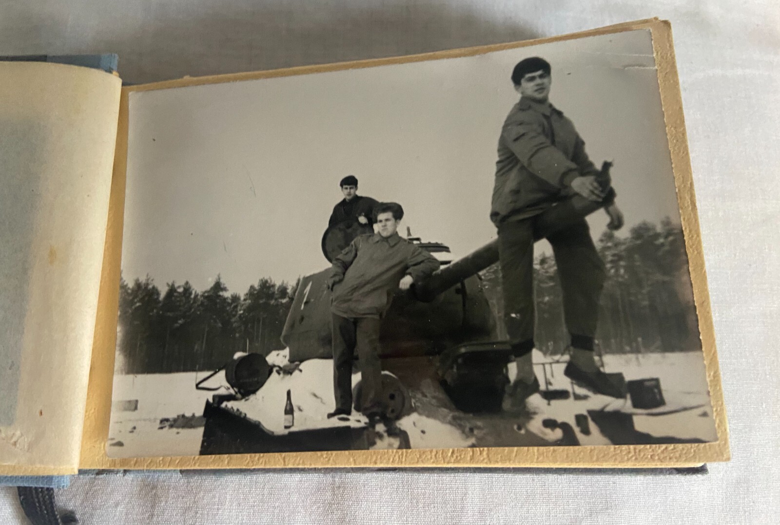 Original WWII/WW2 German Soldier Small Photo Album 5 1/4 x 3 1/2 - 33 Photos