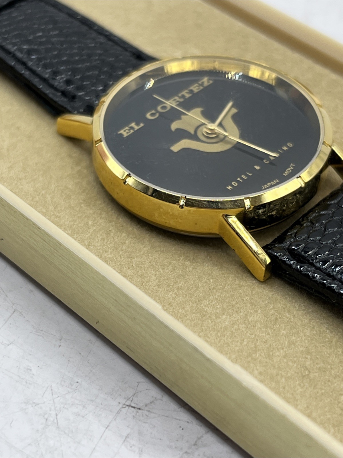 Vintage El Cortez Las Vegas Men’s Quartz Watch Leather Strap