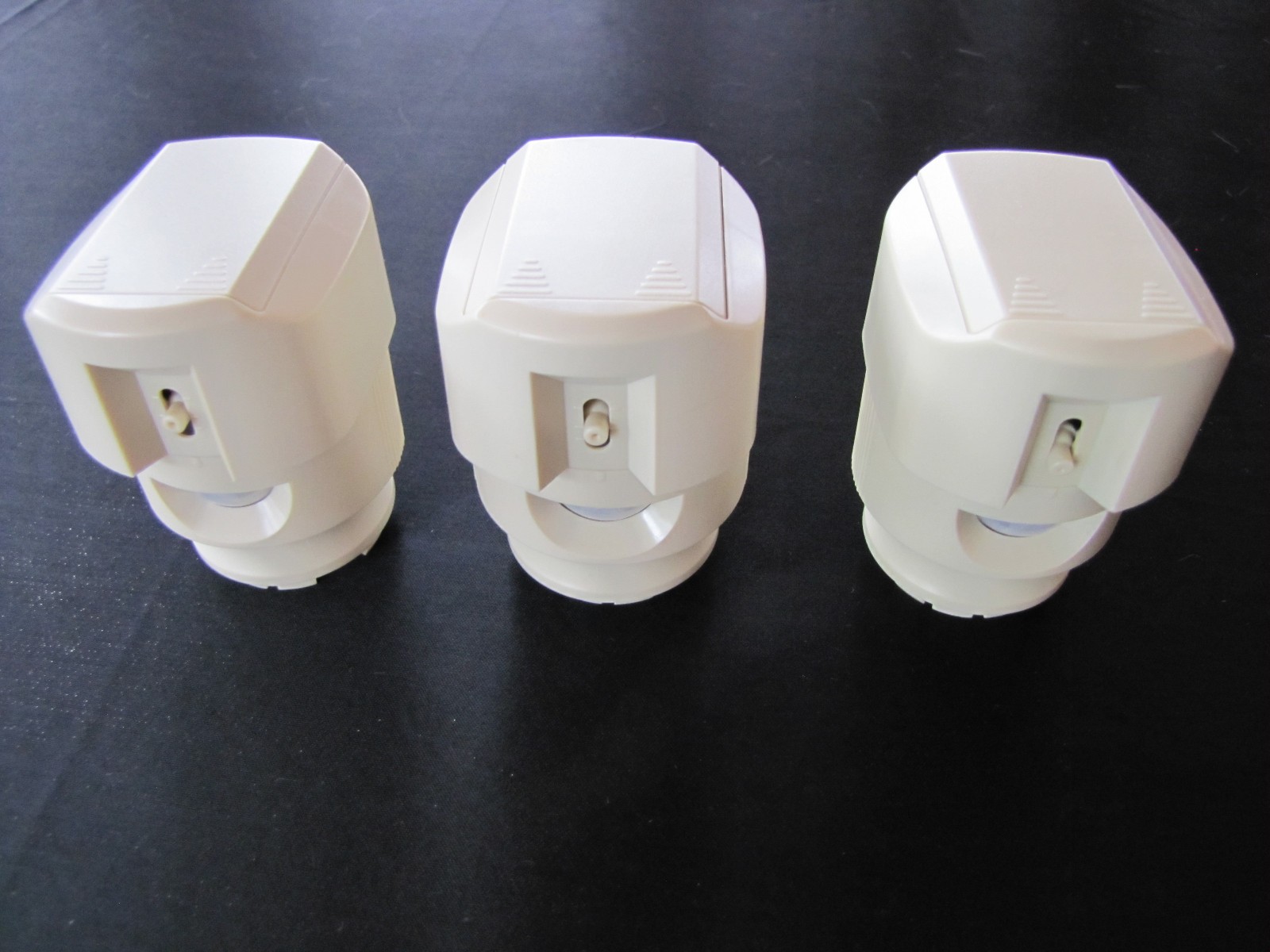 Lot of 3 PetSafe SSSCAT Automatic Spray Deterrent Motion Sensors Lids Tops