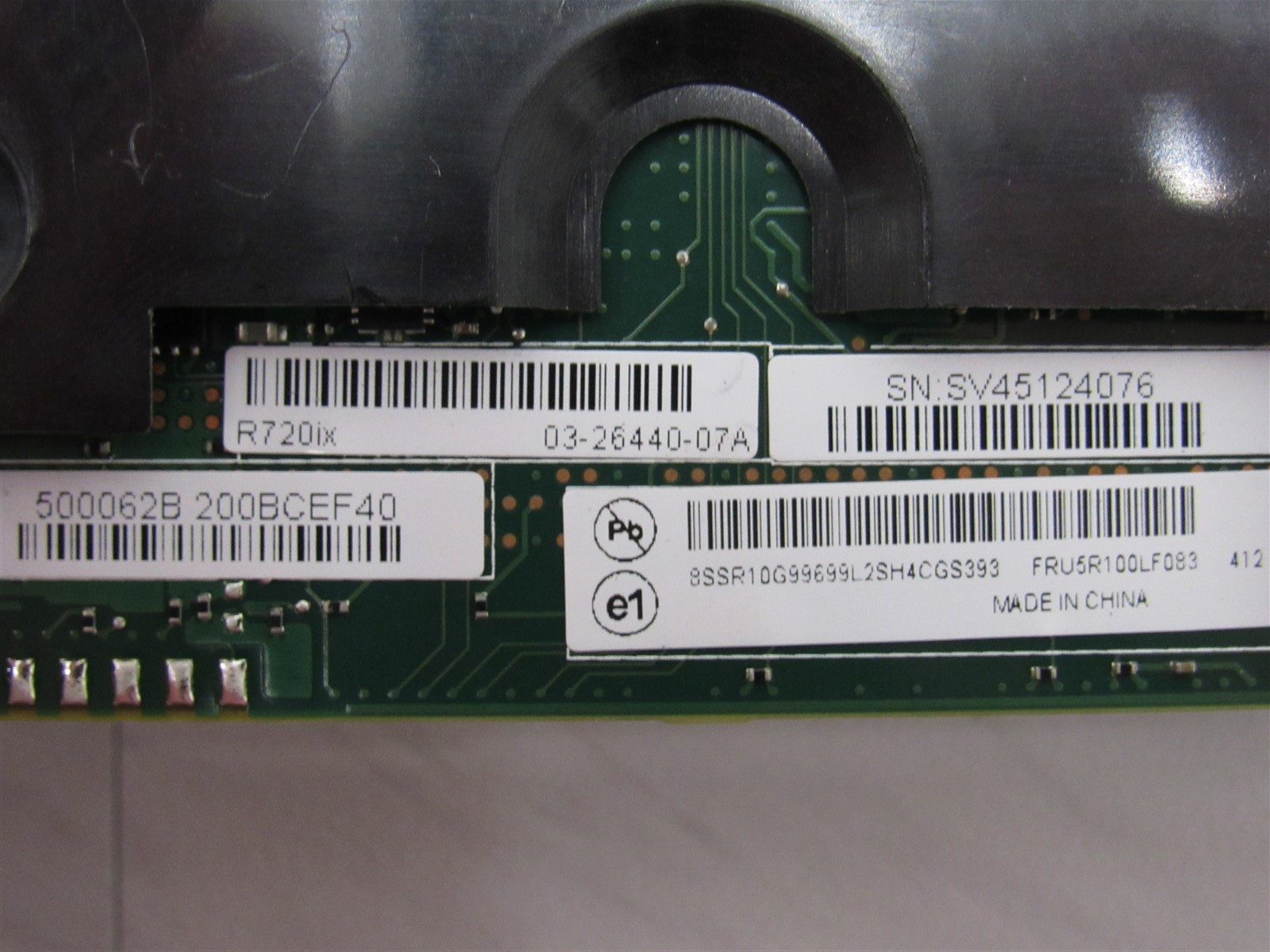 LENOVO 00LF083 R720iX 12GB/S SAS RAID BOARD FOR THINKSERVER RD450 RD550 RD650