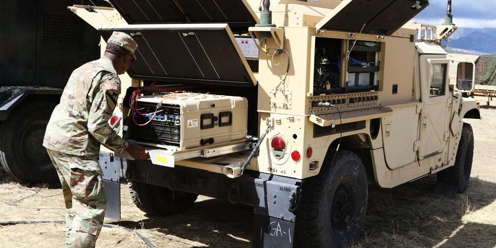 Cerdec ? Army Military Communications 16 Channel Chatterbox