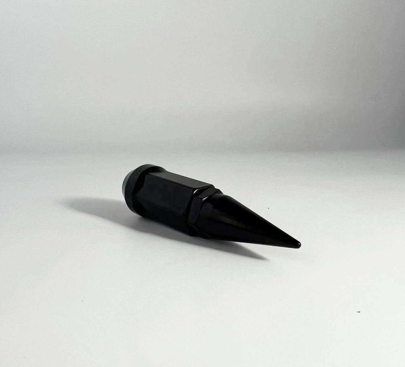 RZR 1000 XP 900 S TURBO RANGER 12MM X 1.50 16PC 3.18'' 2-PC BLACK SPIKE LUG NUTS